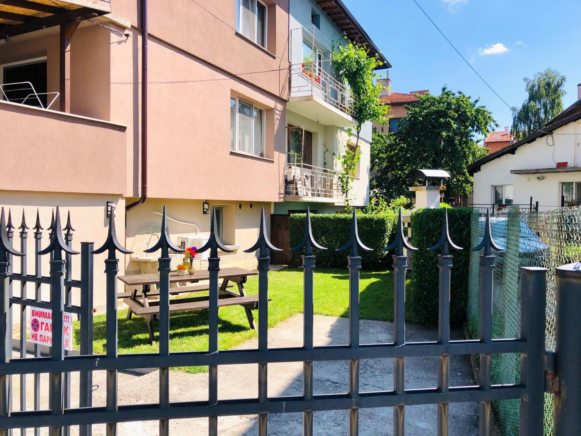 Pavlovi Apartments Samokov Extérieur photo